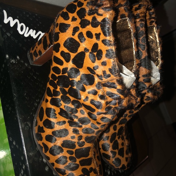 Cheetah Booties - Picture 4 of 6